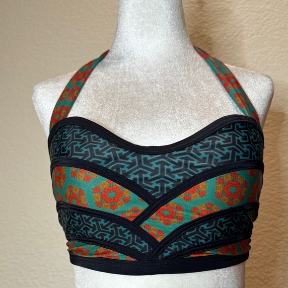Gently Used * High Dive by ModCloth 2 piece Swimsuit * S/M - Picture 4 of 5